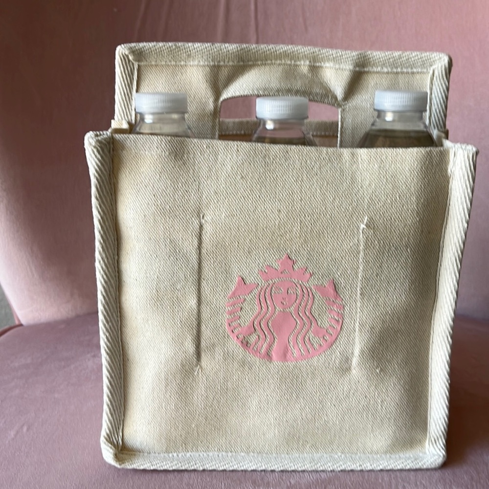 NWT: Water bottle/ drink holder